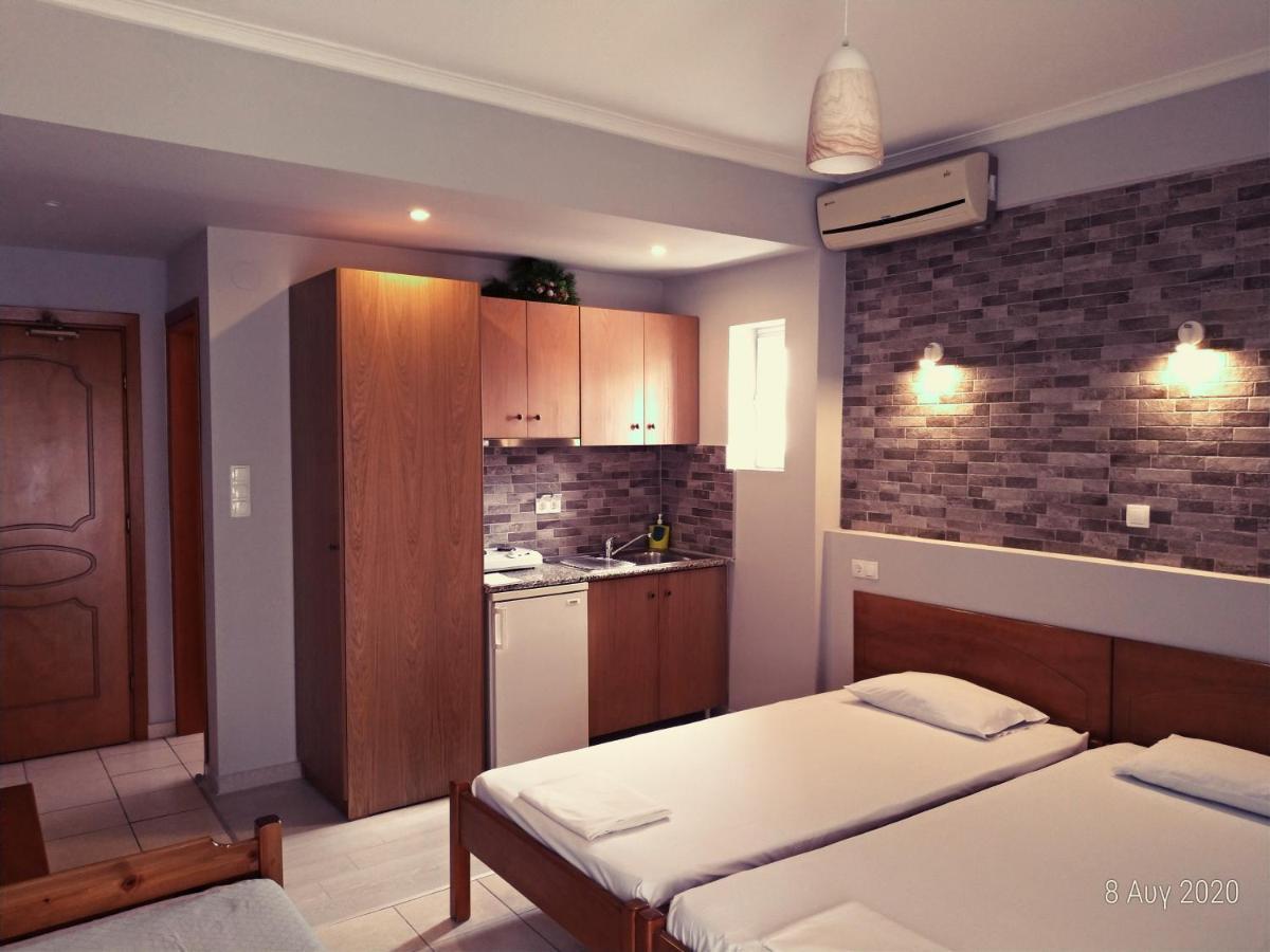Adonis Apartments Paralía Kültér fotó