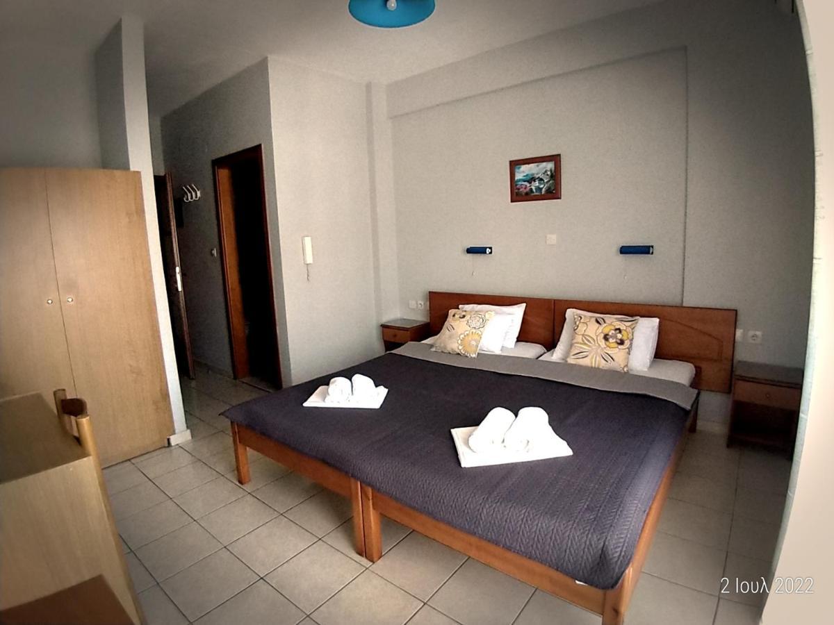Adonis Apartments Paralía Kültér fotó
