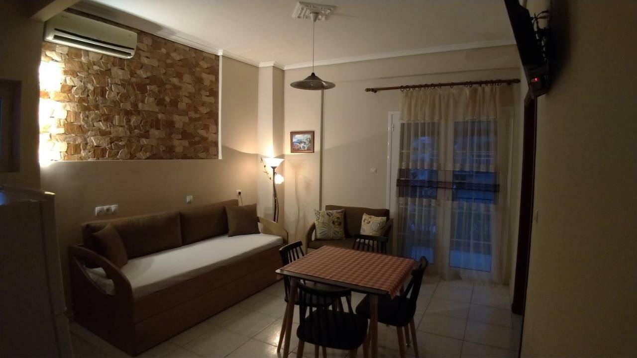 Adonis Apartments Paralía Kültér fotó